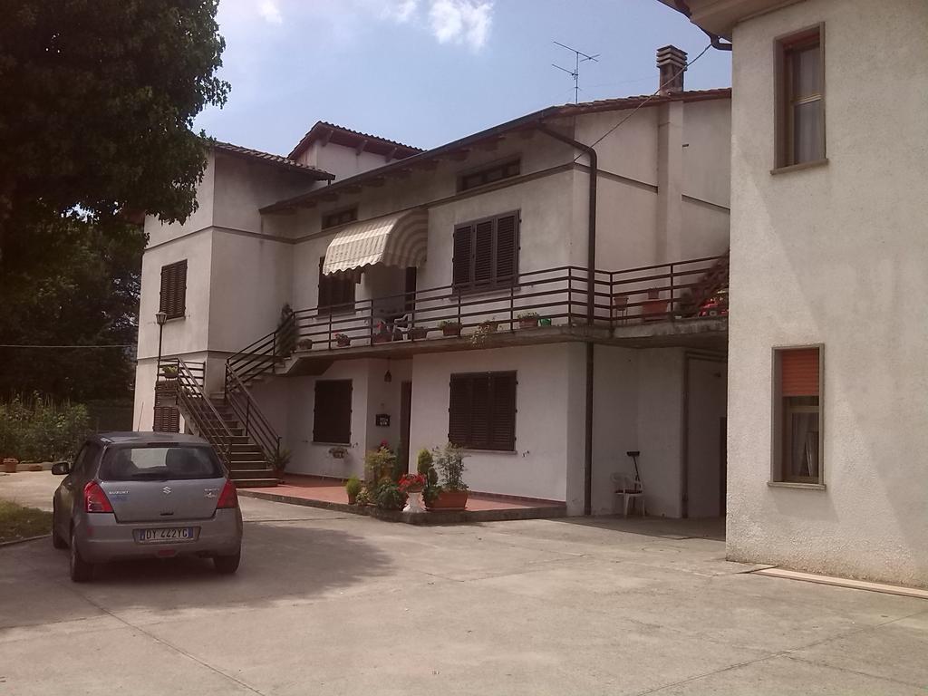 A Casa Di Lavinia Apartman Quarrata Kültér fotó