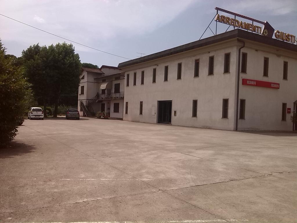A Casa Di Lavinia Apartman Quarrata Kültér fotó